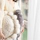 thumbnail image 3 of Nicole Knupfer Cojín redondo bohemio con pompones, cojín de macramé, cojín de suelo, cojín tejido, redondo, taburete, cojín de asiento, decoración del sofá del hogar (beige), 3 of 6