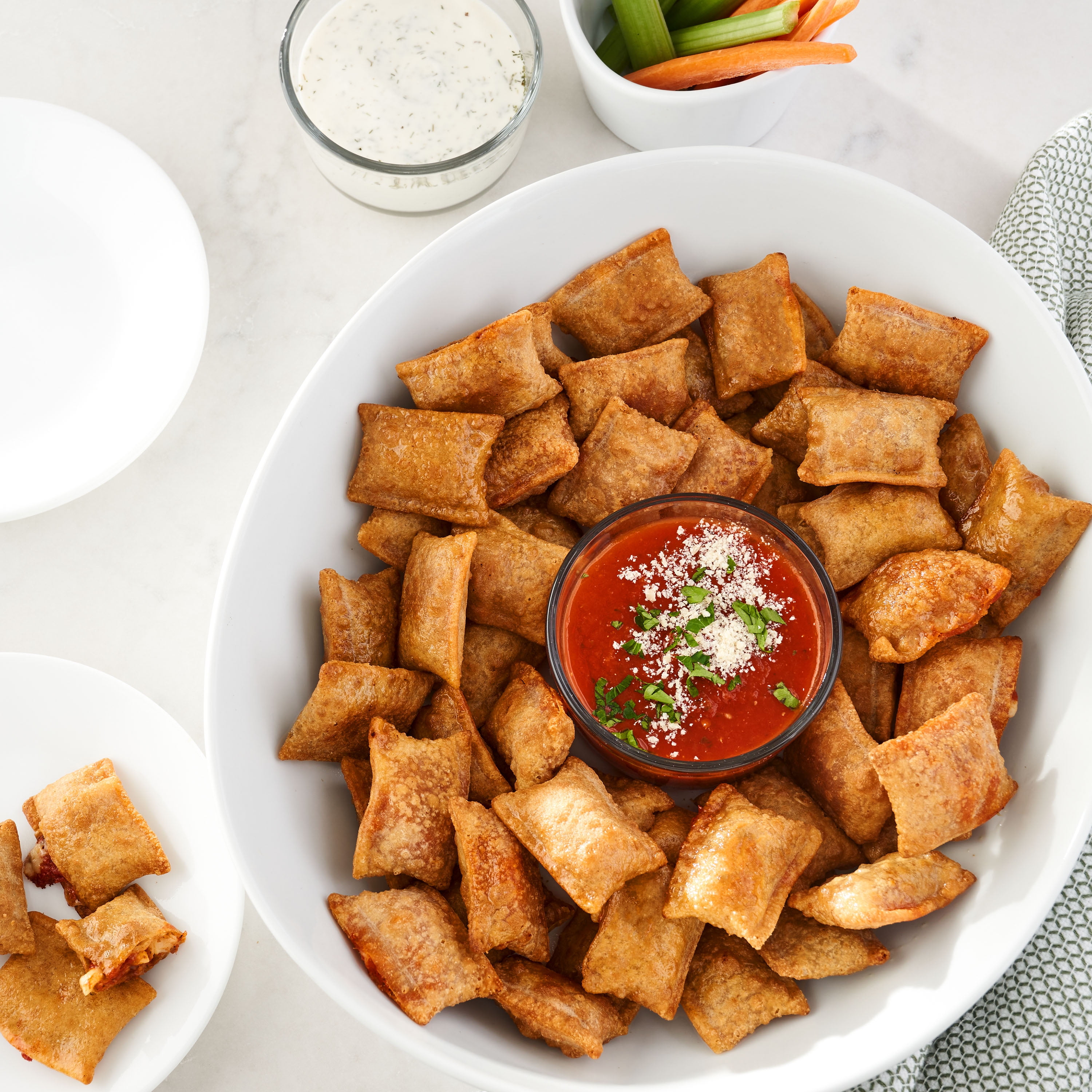Great Value Pepperoni Pizza Snack Rolls, 65 oz, 130 Count (Frozen)