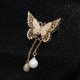thumbnail image 2 of Broche de mariposa ahuecado para mujer con solapa de mariposa colgante, 2 of 5