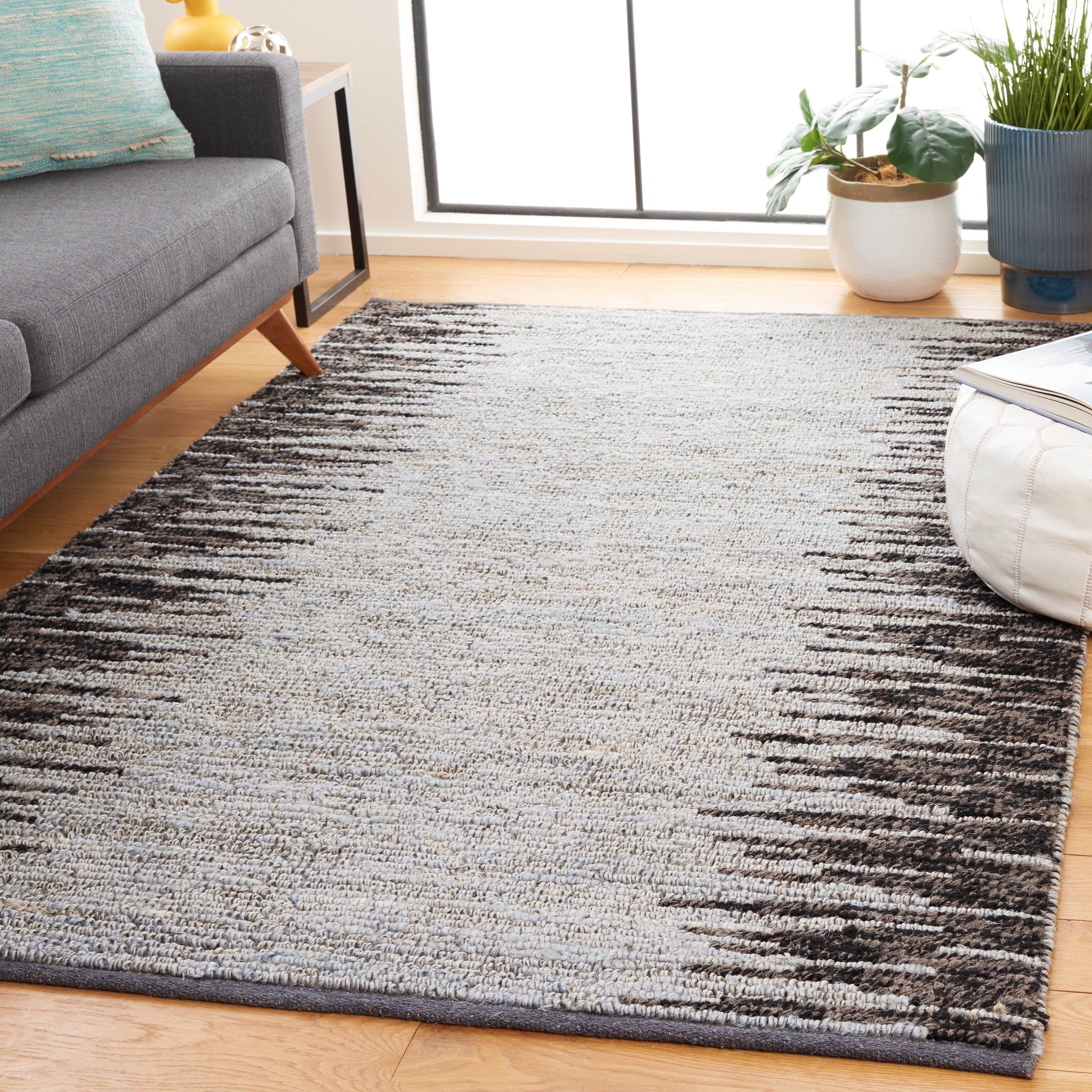 SAFAVIEH Natural Fiber Jake Abstract Area Rug, Light Blue/Black, 6' x 9'