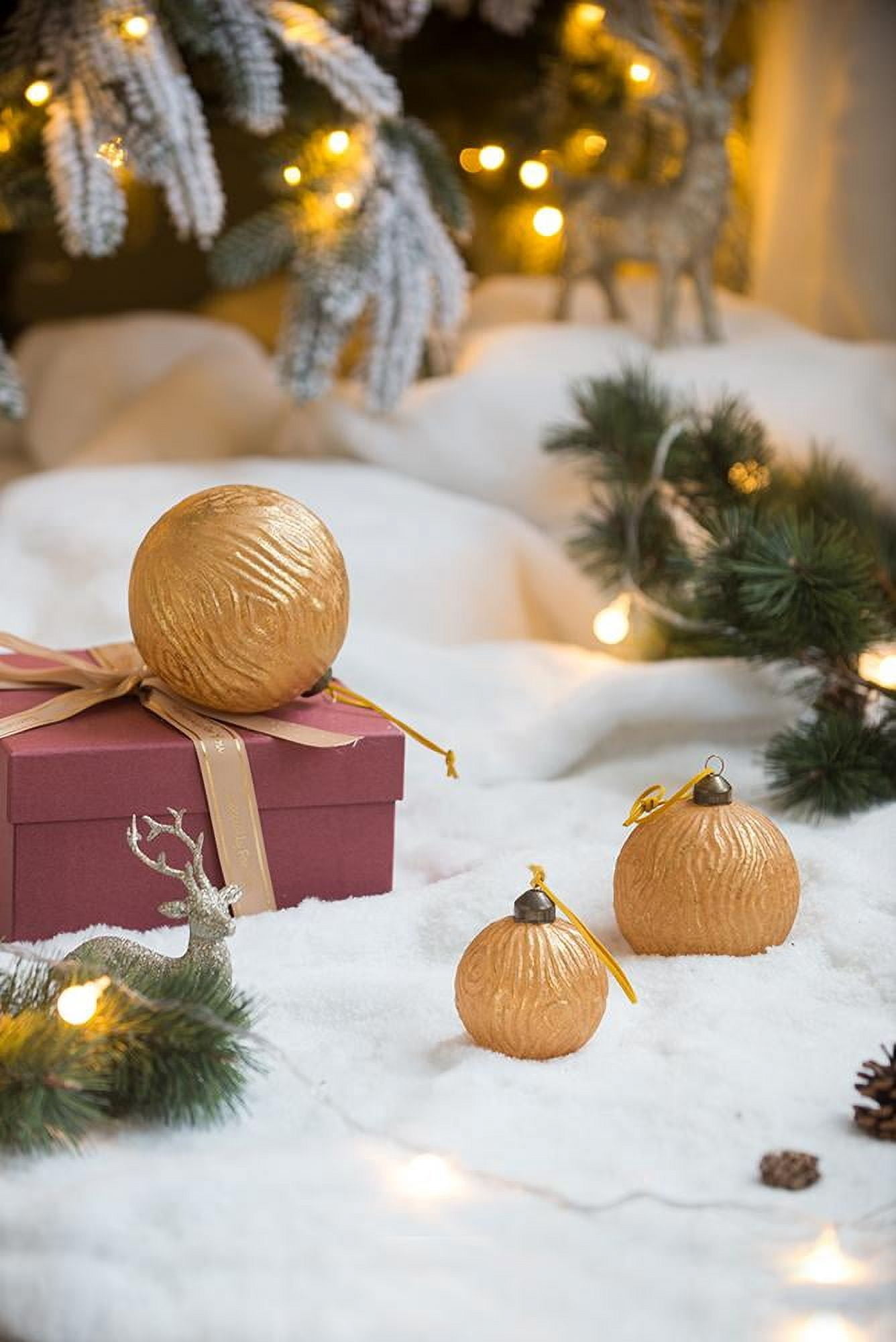 Set of 6 Glass Christmas Ball Ornaments with Glitter and Painting Design by Riccardo Tree Decor