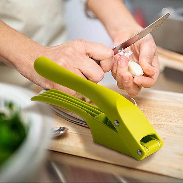 TIMIFIS Garlic Press 2-in-1 Kitchen Garlic Press Sliced Garlic Stirrer Household Garlic Minder Kitchen Gadgets Kitchen Gadgets