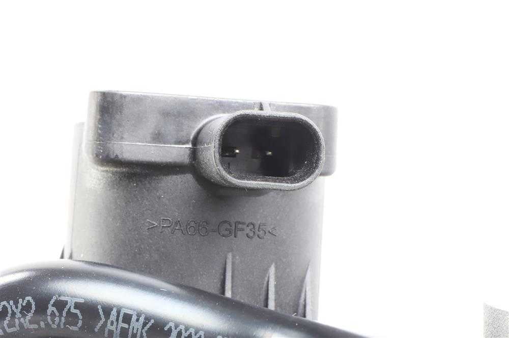 GM Genuine Parts 25205782 Compressor Air Intake Turbocharger