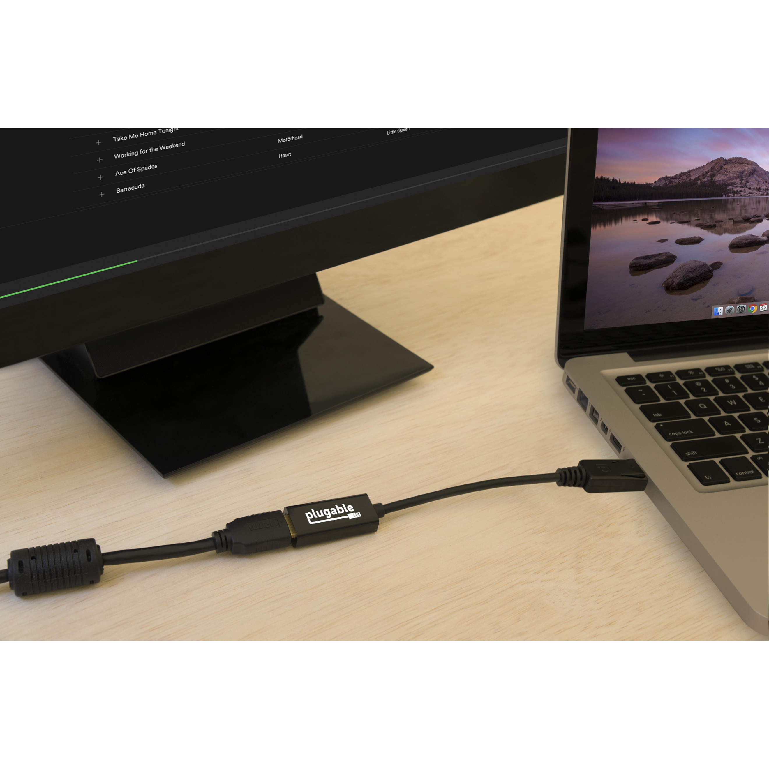 Plugable DisplayPort to HDMI Passive Adapter (Supports Windows and Linux Systems and Displays up to 4K UHD 3840x2160@30Hz) - image 2 of 5