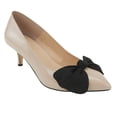 thumbnail image 1 of Zapatilla Beige con detalle de moño para Dama Mundo Terra Casual Cerrada, 1 of 2