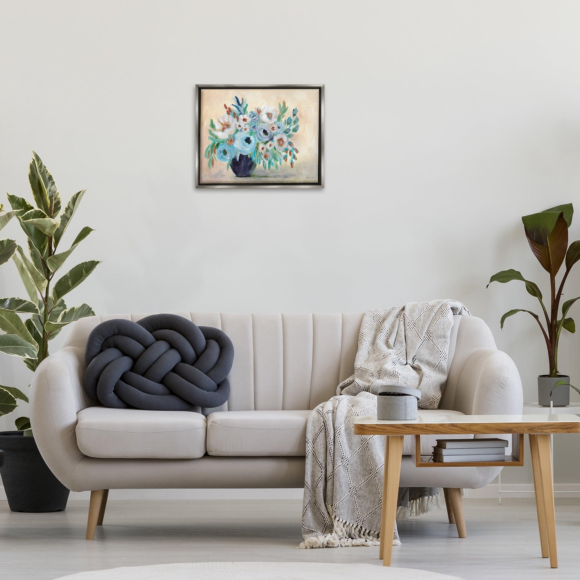 Stupell Industries Round Blooms Bouquet Botanical & Floral Painting Gray Floater Framed Art Print Wall Art, 21 x 17