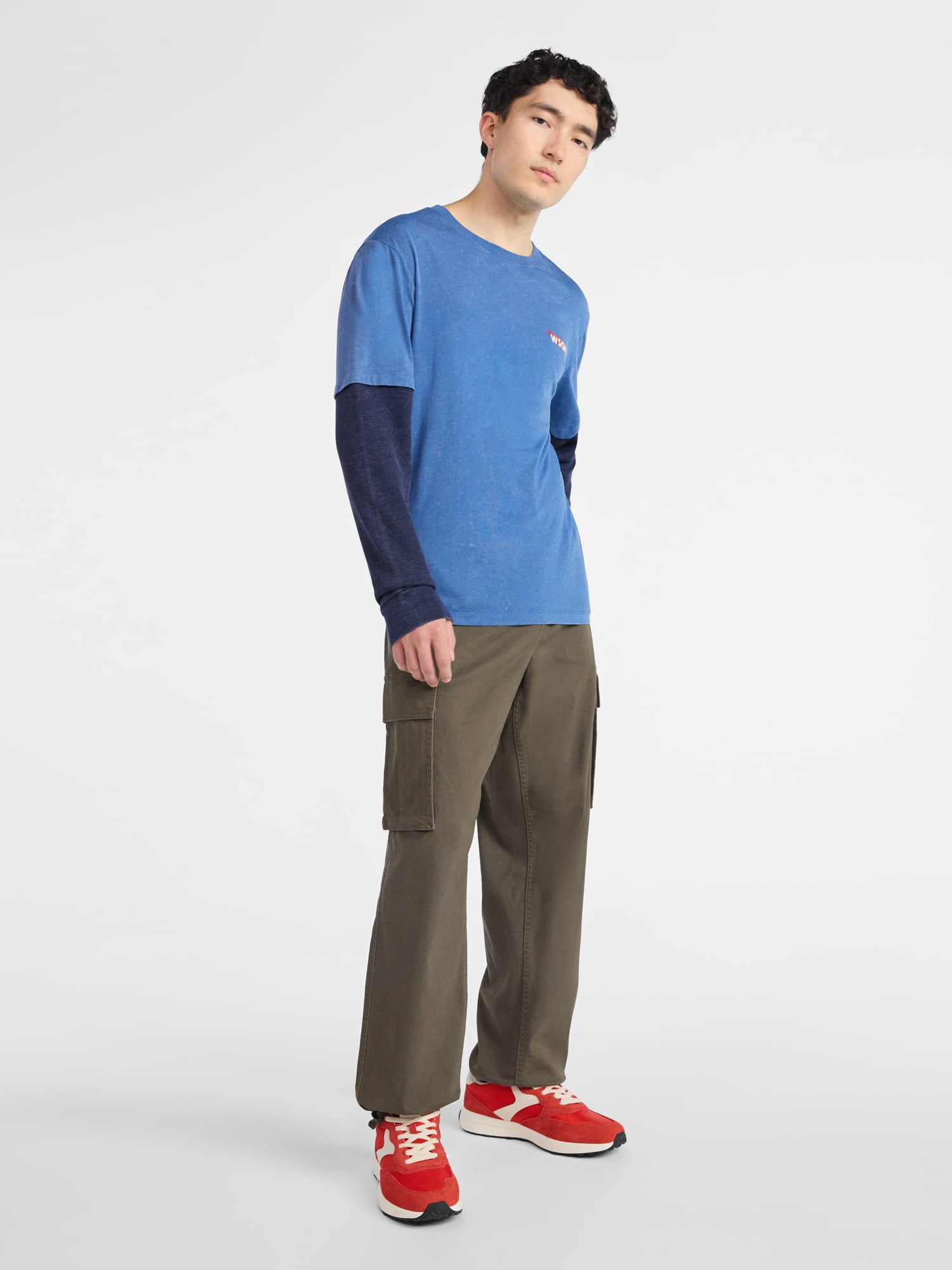 Netflix Stranger Things Mineral Wash Graphic T-Shirt with Long Sleeve Thermal Sleeves from No Boundaries, Men’s and Big Men’s