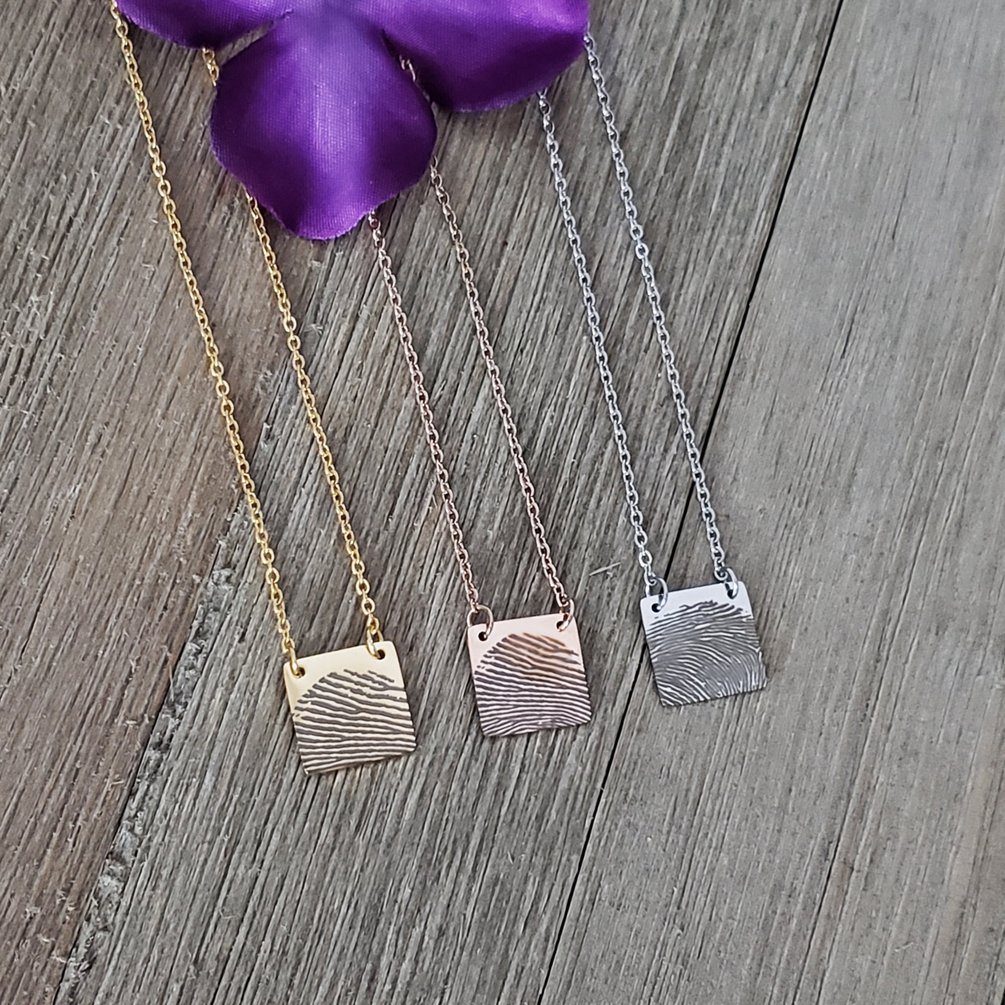 Personalized Custom Fingerprint Square Keepsake Necklace Stainless Steel Engraved Actual Fingerprint Thumb Print Pendant Jewelry with Gift Box [Gold]
