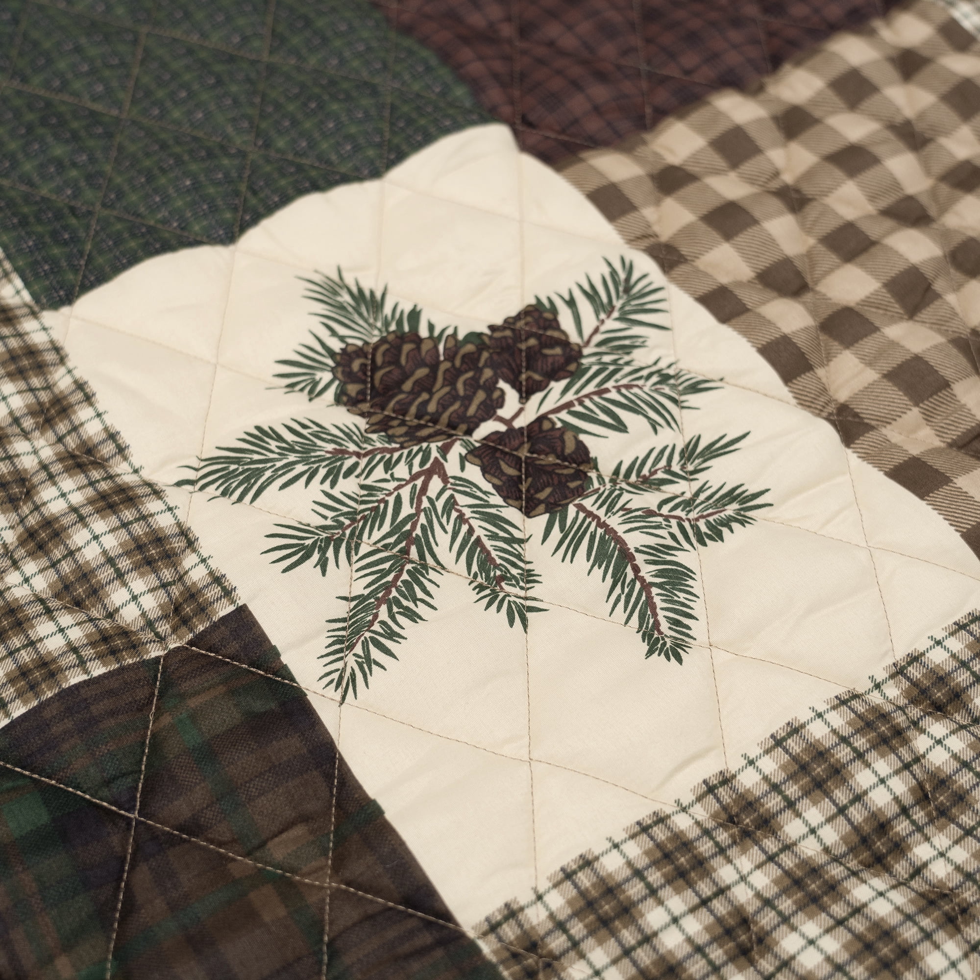 Your Lifestyle by Donna Sharp Pine Panels 2PC Twin Rustic Quilt Set