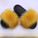 thumbnail image 2 of Pantuflas de pelo de zorro sintético, pantuflas de pelo de piel europea y americana, sandalias y pantuflas para el hogar para mujer, prendas exteriores de EVA, 2 of 6