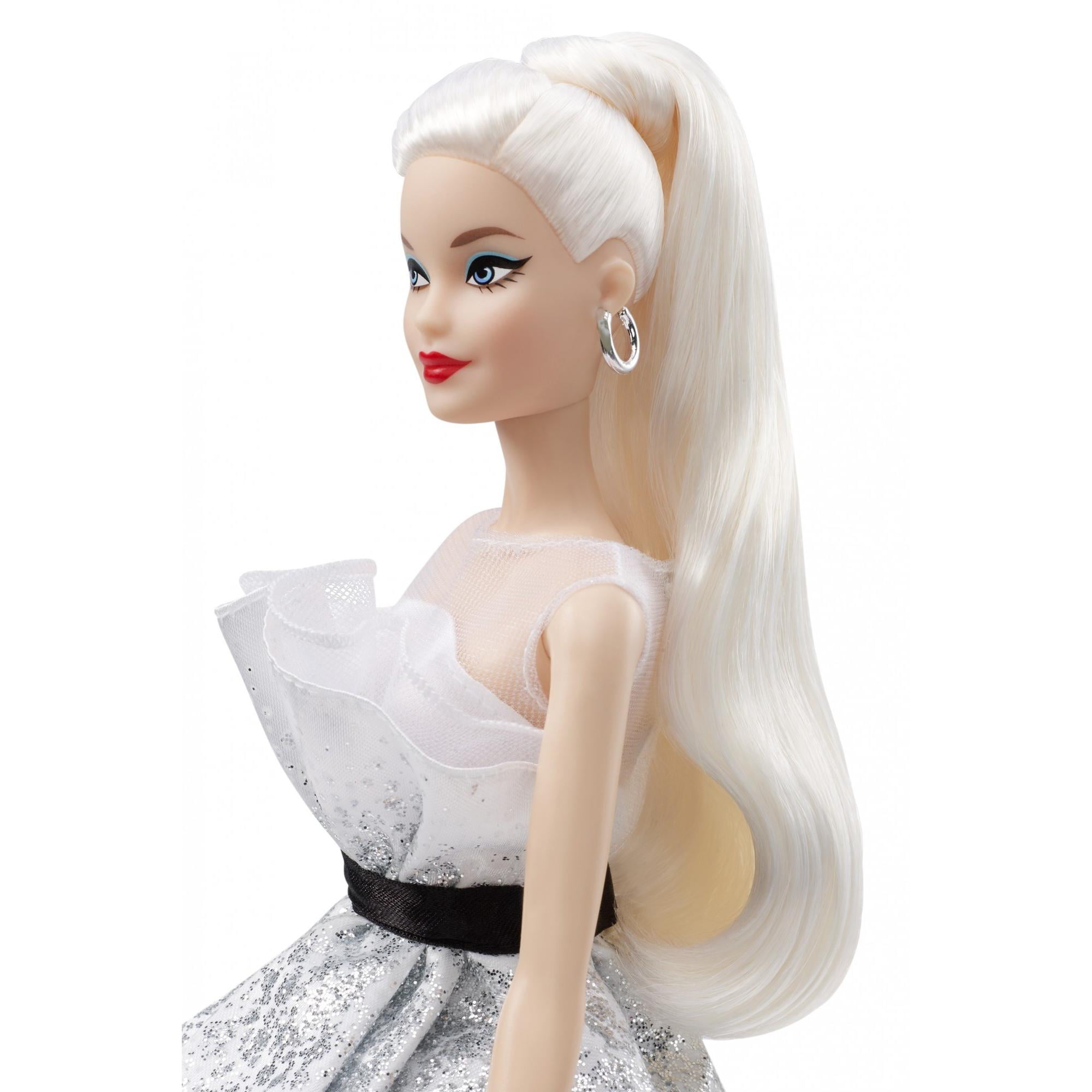 baard Celsius raken Barbie 60th Anniversary Doll, Blonde Hair & Diamond-Inspired Accents -  Walmart.com