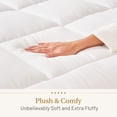 thumbnail image 3 of Edredón Lavish Comforts Down Alternative King, color blanco, 3 of 9