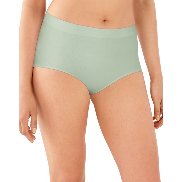 Bali Womens One Smooth U All Around Smoothing Brief, 9, Soft Celadon