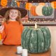 thumbnail image 1 of Candela de calabaza sin llama a pilas - Decoración de Halloween y Navidad de cera naranja parpadeante, aspecto antiguo desgastado, 5,1" de alto, mando a distancia, 1 of 5