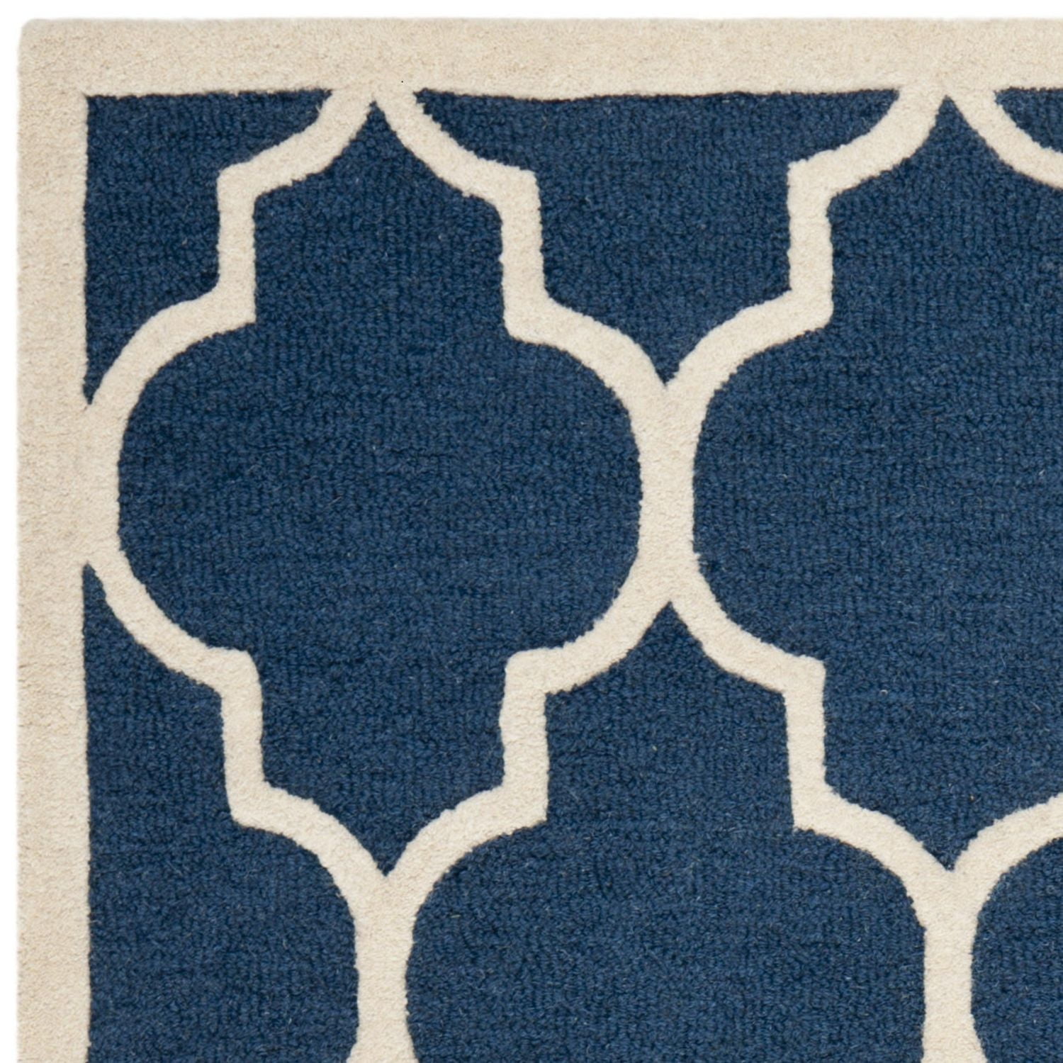 Safavieh Cambridge Kevin Geometric Area Rug