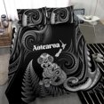 thumbnail image 3 of Nueva Zelanda Maori Taniwha Juego de Cama Helecho Plateado Versión Negra LT05, 3 of 6