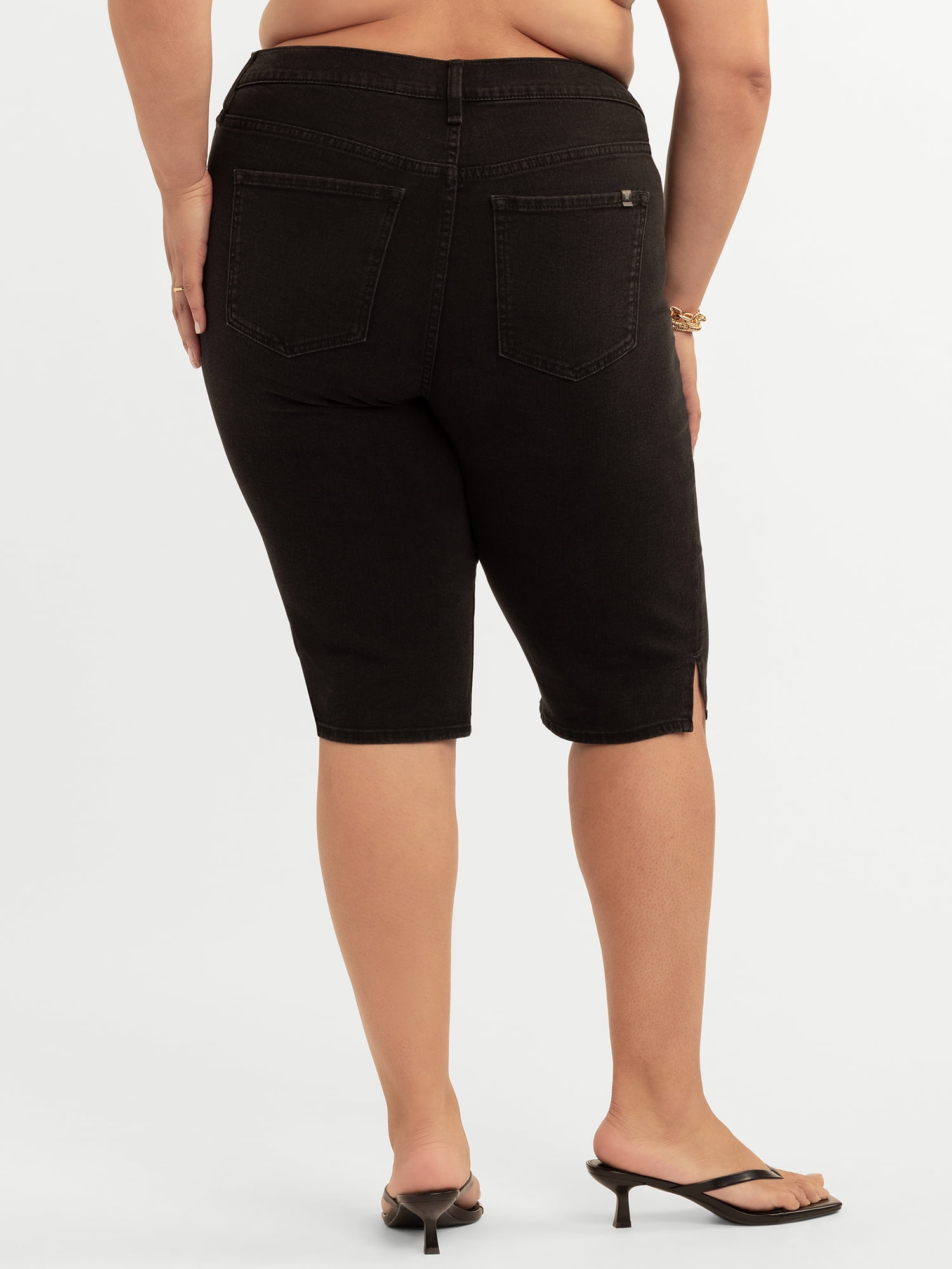Jessica Simpson Women's and Women's Plus Pedal Pusher Jeans, Sizes 2-24W