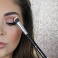 thumbnail image 5 of Brocha de maquillaje Beauty Junkees Mezcla de sombras de ojos Angulares, 5 of 5