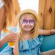 thumbnail image 2 of KAKOWELY 1 par de gafas de sol para niños sin marco, accesorios de fiesta., 2 of 5