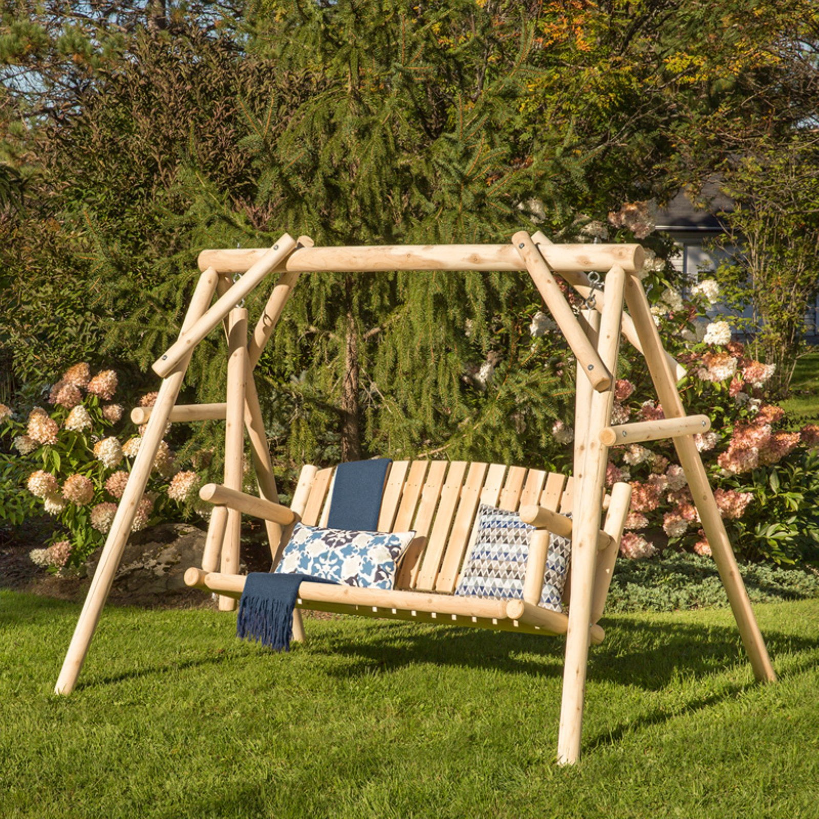 Bestar White Cedar Patio Swing