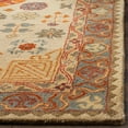 thumbnail image 3 of SAFAVIEH Heritage Gladwyn Traditional Wool Area Rug, Beige/Multi, 5' x 8', 3 of 6