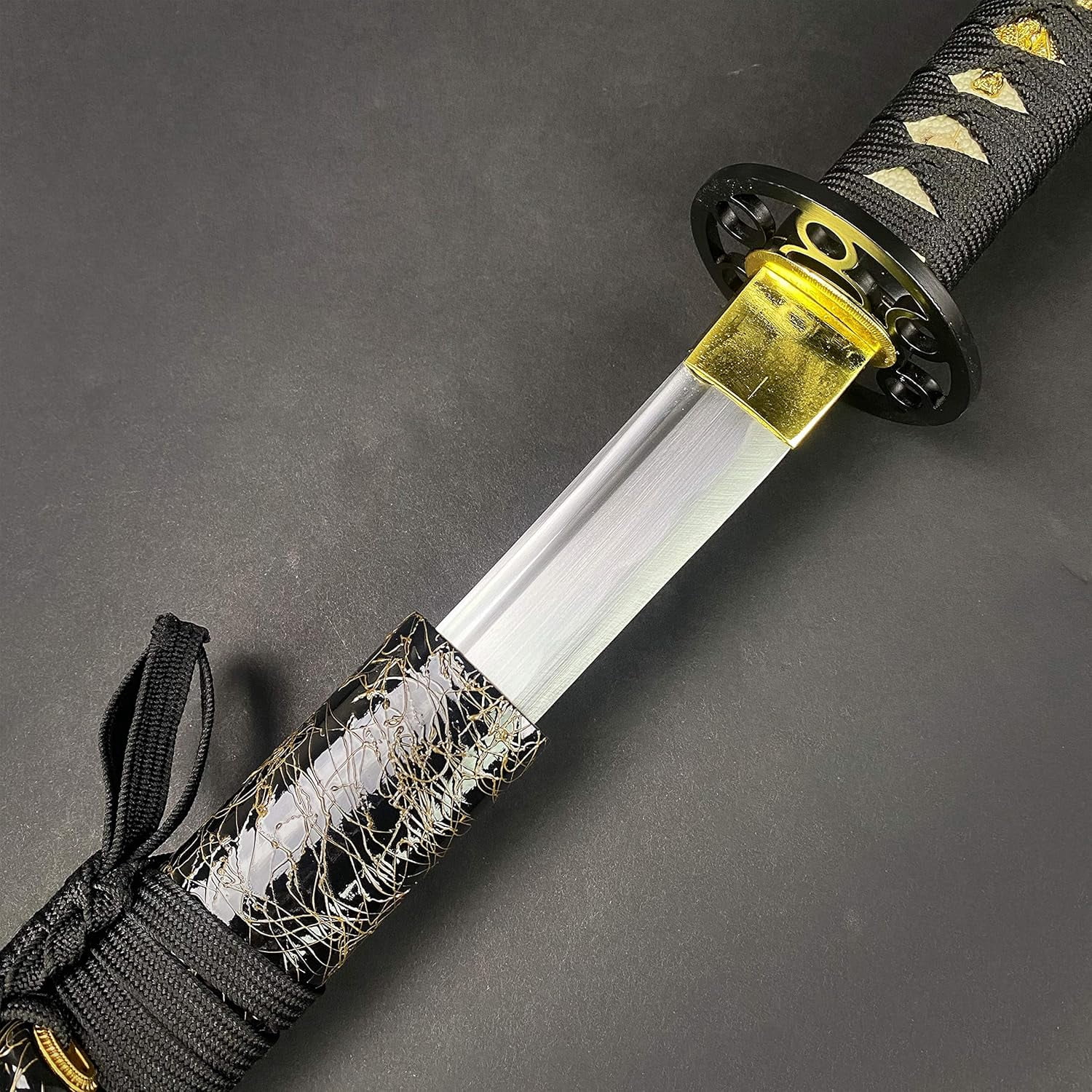 Musha Enzo Katana, Handmade 1045 Carbon Steel, Full Tang, Practice & Gift Piece