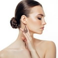 thumbnail image 1 of Fiudx Pendientes de Madera, Elegante Diseño Geométrico Hueco, Accesorio Ligero y Versátil, Forma Cuadrada Única, Prenda de Moda, para Uso Diario Informal, Disponible En 8 Colores., 1 of 5