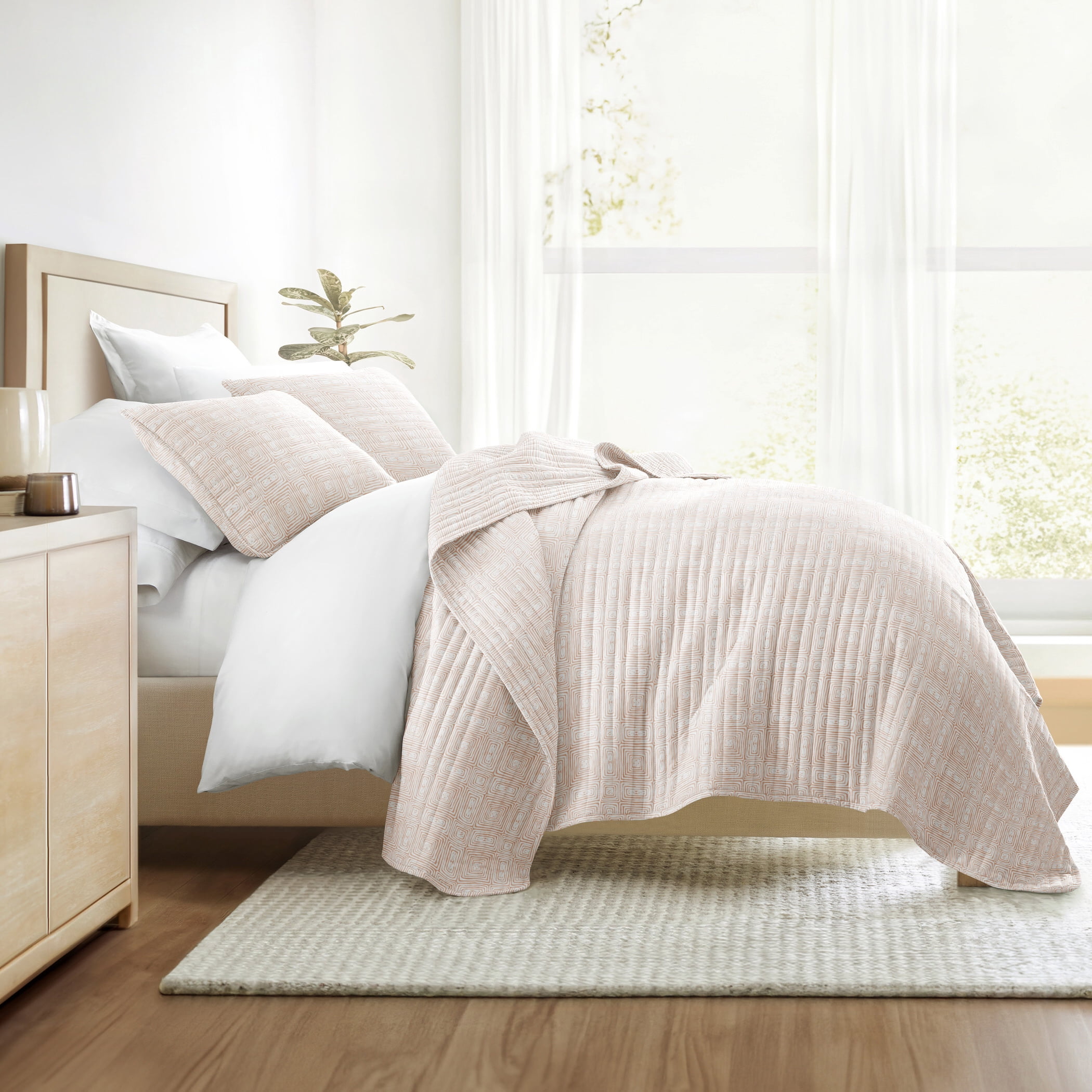 Lightweight Quilt Sets - Wrinkle Free - Coverlet Geometric Apricot Pattern by Comfort Canopy