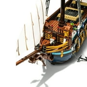 HI-REEKE Pirates Ship Building Block Set The Royal Fleet Ship Kit Plastic Toy Gift for Adult Gold