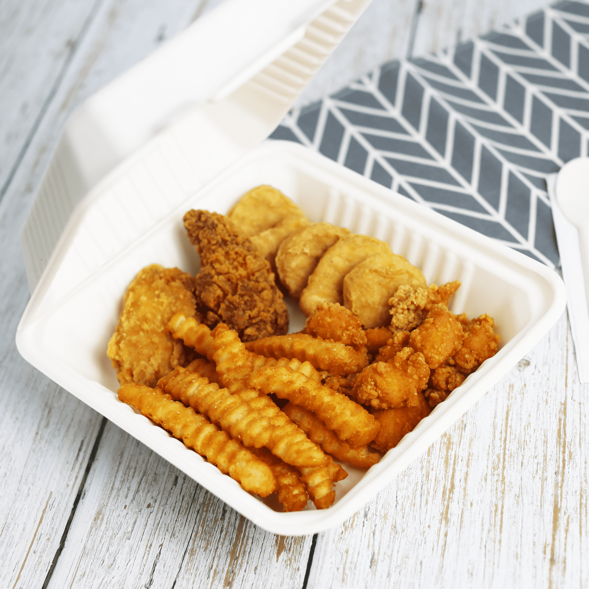 Great Value 1 Compartment Hinged Container, Compostable Bagasse, White, 12ct