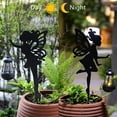 thumbnail image 3 of Paquete de 2 luces solares de metal para decoración de jardín al aire libre: linternas colgantes luminiscentes para césped, patio, jardín, idea de regalo perfecta, 3 of 7
