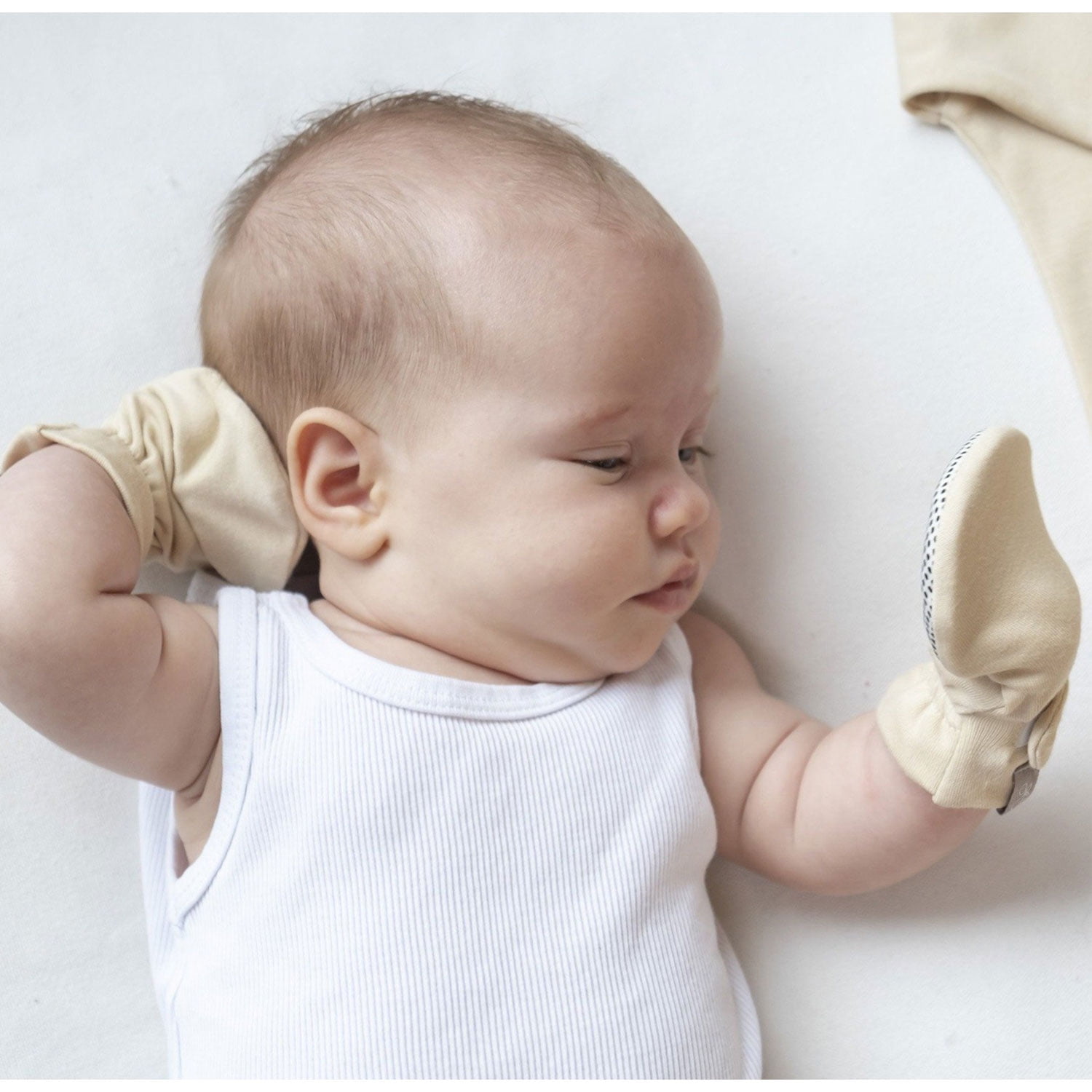 baby sleeping mittens