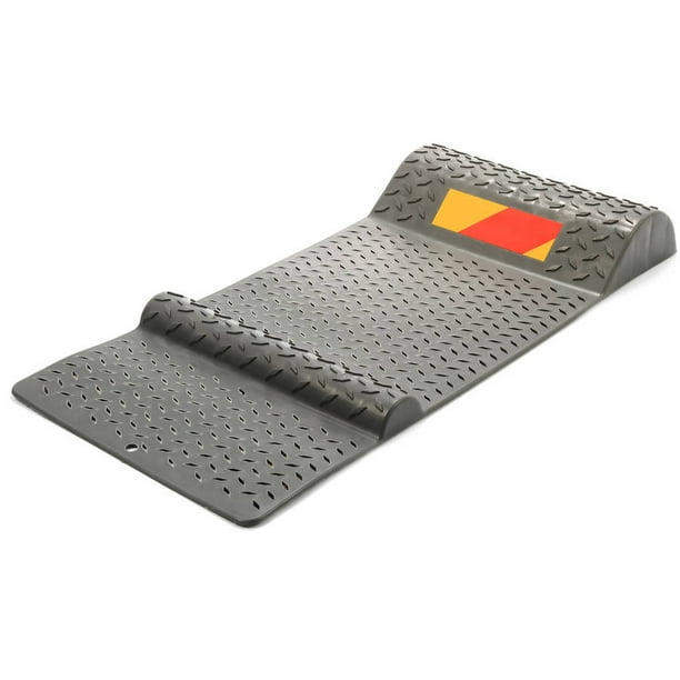 Camco 42890 AccuPark Parking Mat