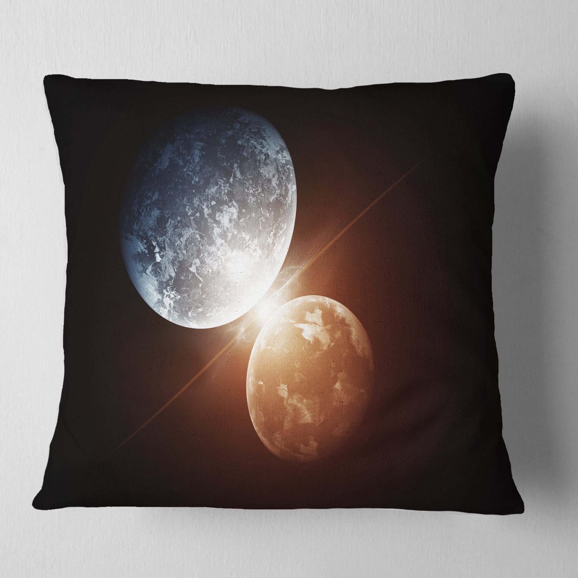 Designart Kiss Between Two Planets - Spacescape Throw Pillow - 16x16