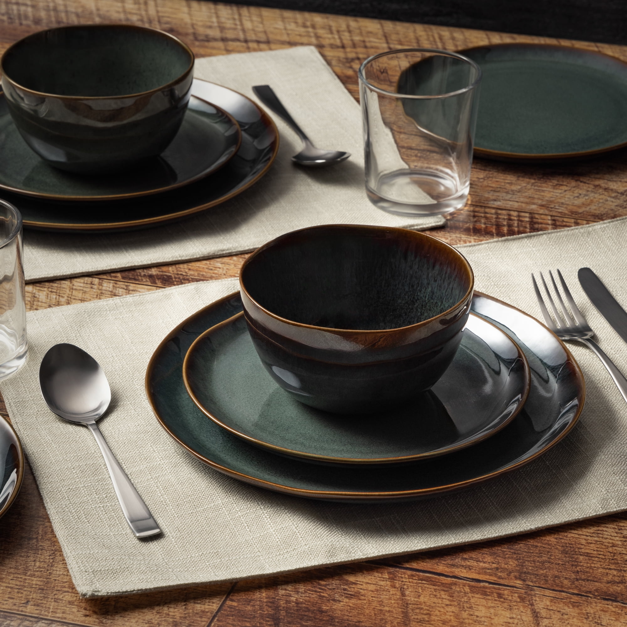 Wildstead 12-Piece Ceramic Dinnerware Set, Matthew Collection