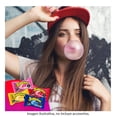 thumbnail image 4 of Surtido de goma de mascar Bubbaloo mix sabor fresa plátano mora azul y tutti frutti 357 g, 4 of 4