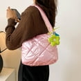 thumbnail image 4 of Sac Fourre-Tout Gonflé pour Femmes, Léger, Matelassé, avec Pendentif, 4 of 9