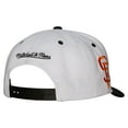thumbnail image 2 of Men's Mitchell & Ness White San Francisco Giants Cooperstown Collection Pro Crown Snapback Hat, 2 of 3