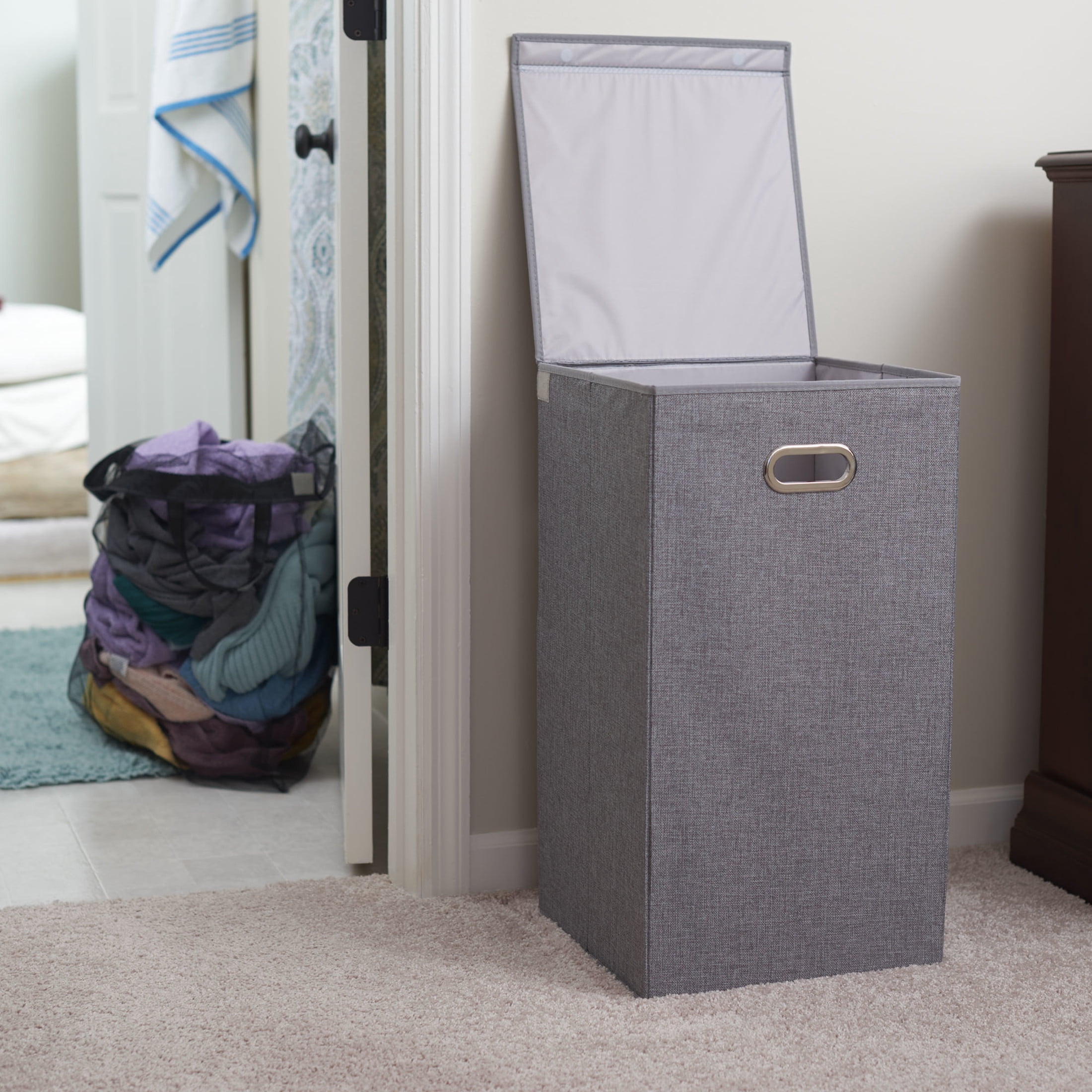 Household Essentials Laundry Hamper with Lid, Sturdy Polyester Sides with Attached Magnetic Lid, Removable Mesh Liner, Attractive Grommet Handles, Easily Transportable and Folds Flat, Gray