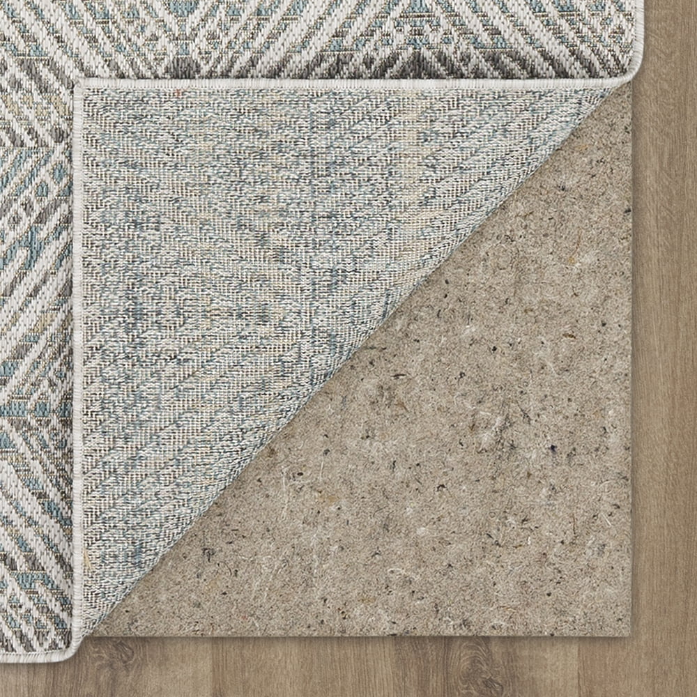 Mohawk Home Taos Geometric Outdoor Area Rug, Light Grey, 2' 6" x 6'