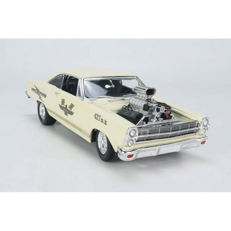 1967 Ford Fairlane - 427 SOHC White Lightning, Cream - Acme 1967 Ford Fairlane - 427 SOHC White Lightning, Cream - Acme