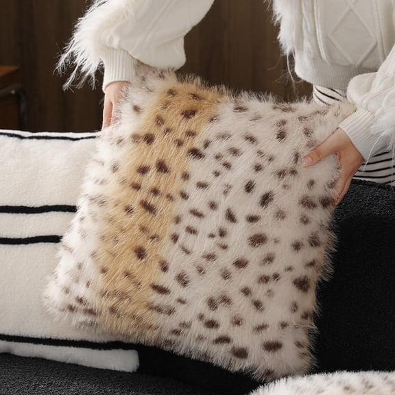 MOCOFO Luxury Faux Fox Fur Decorative Throw Pillow Cover, Soft Plush Animal Print Cushion Case, 18" x 18", Golden Leopard Spotted Pattern, Cozy Home Decor for Sofa Bed Couch (Cover Only)