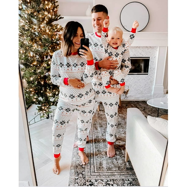 La Navidad vendedora caliente europea y americana 2024 imprimió el sistema de la ropa del hogar del padre-niño