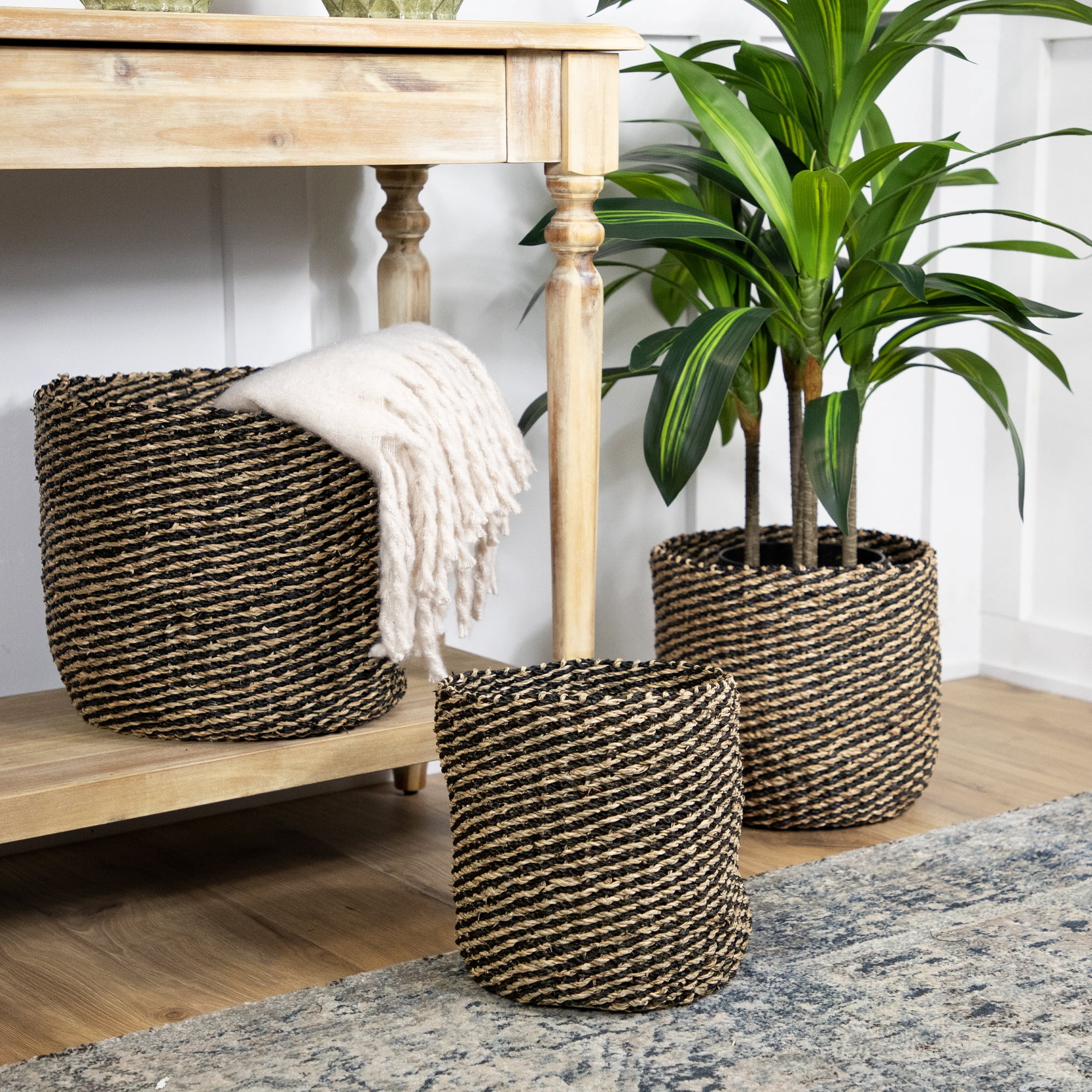 Northlight Set of 3 Striped Beige and Black Woven Seagrass Storage Baskets 14"
