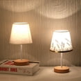 thumbnail image 1 of Lámpara de mesa pequeña con USB de tela de madera maciza creativa, lámpara de noche para dormitorio, estudio, dormitorio, luz LED de noche, lámpara de ambiente decorativa, 1 of 3
