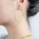 thumbnail image 5 of Pendiente de aro de plata de ley 925 de 50 mm para mujeres y niñas, pendientes ligeros de moda, plata, 5 of 5