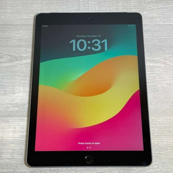 Apple, iPad 7, 32GB Space Gray (WiFi), Pre-Owned Grade B+