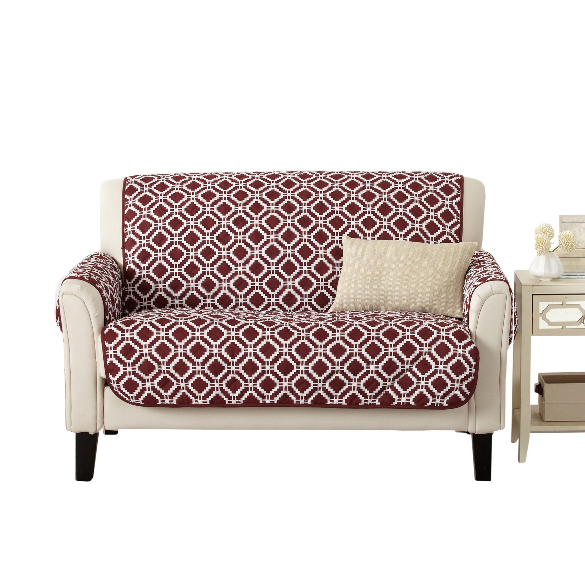 Great Bay Home Modern Reversible Quilted Loveseat Furniture Protector