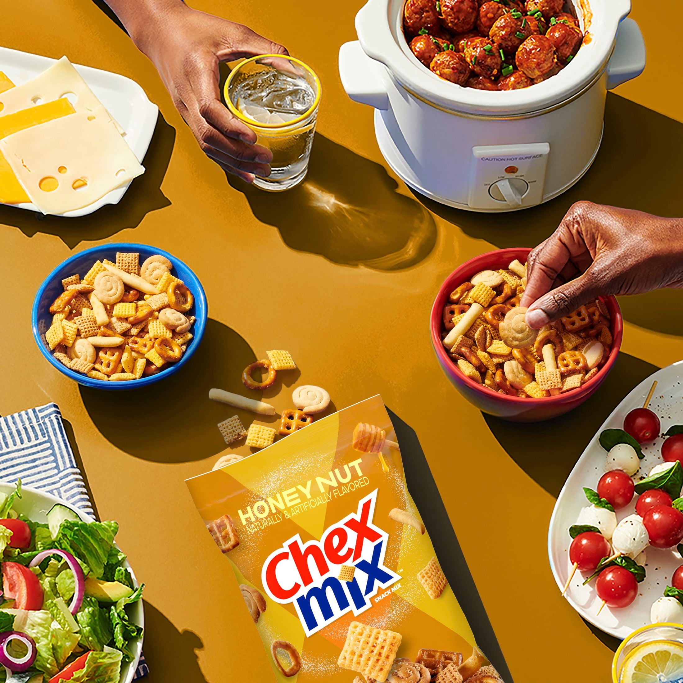 Chex Mix Honey Nut Snack Mix, Sweet and Salty Snack Bag, Family Size, 13.5 oz