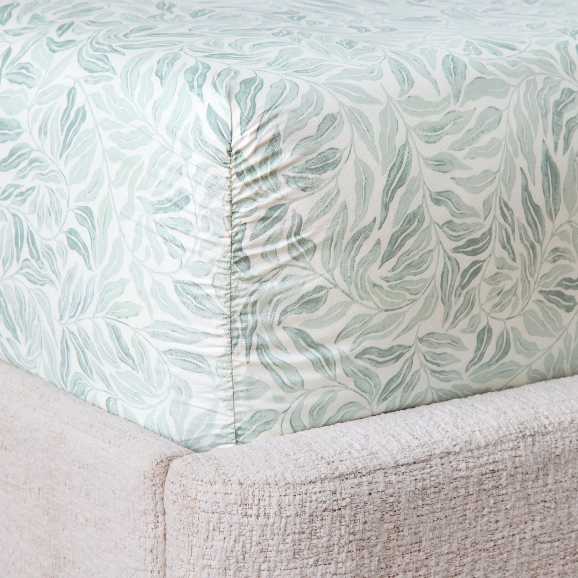 Better Homes & Gardens 300 Thread Count Cotton Percale 3-Piece Vierra Vine Green Bed Sheet Set, Twin